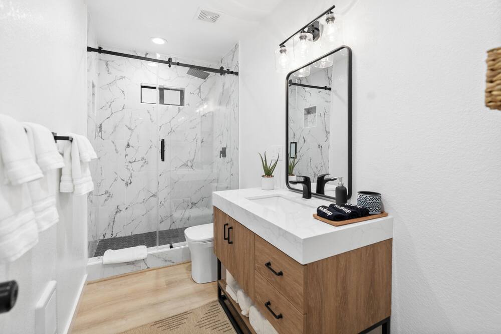 Photo of Bathroom in Munds Park