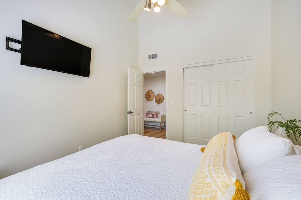 Photo of Bedroom in Arabian Views