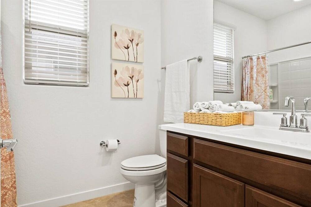 Photo of Bathroom in La Buena Vida