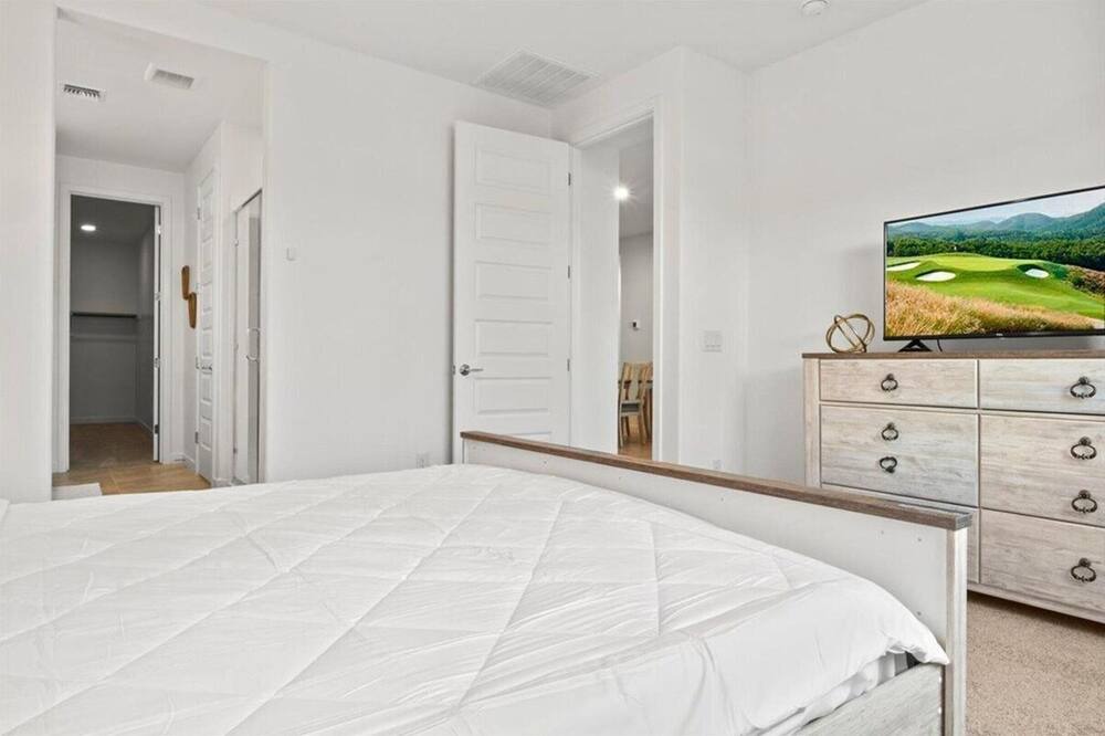 Photo of Bedroom in La Buena Vida