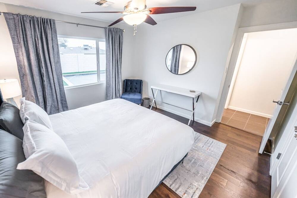 Photo of Bedroom in Village Grove