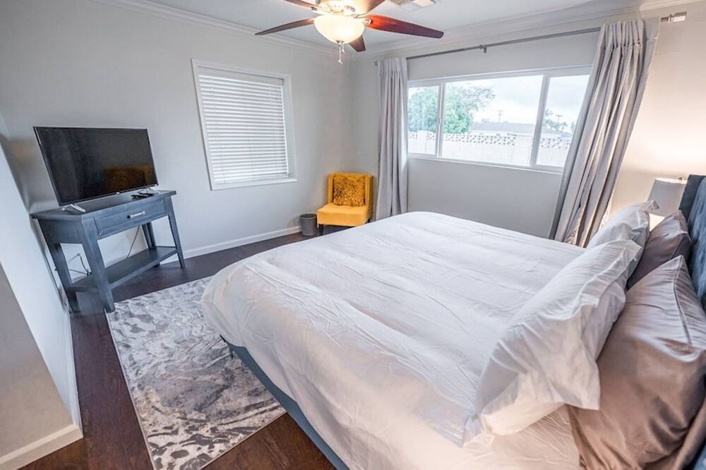 Photo of Bedroom in Village Grove