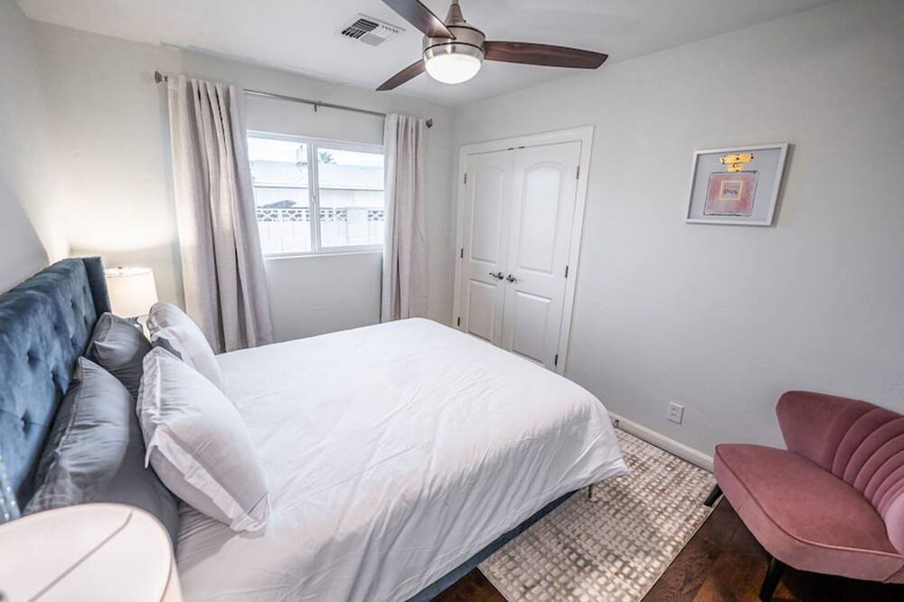 Photo of Bedroom in Village Grove