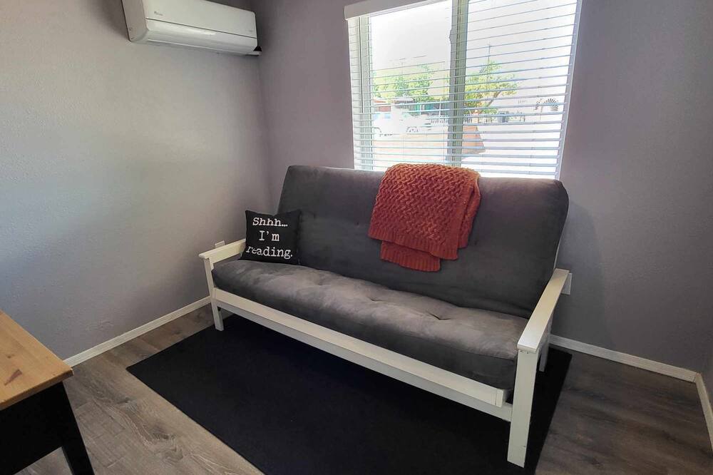 Photo of Livingroom in Tucson
