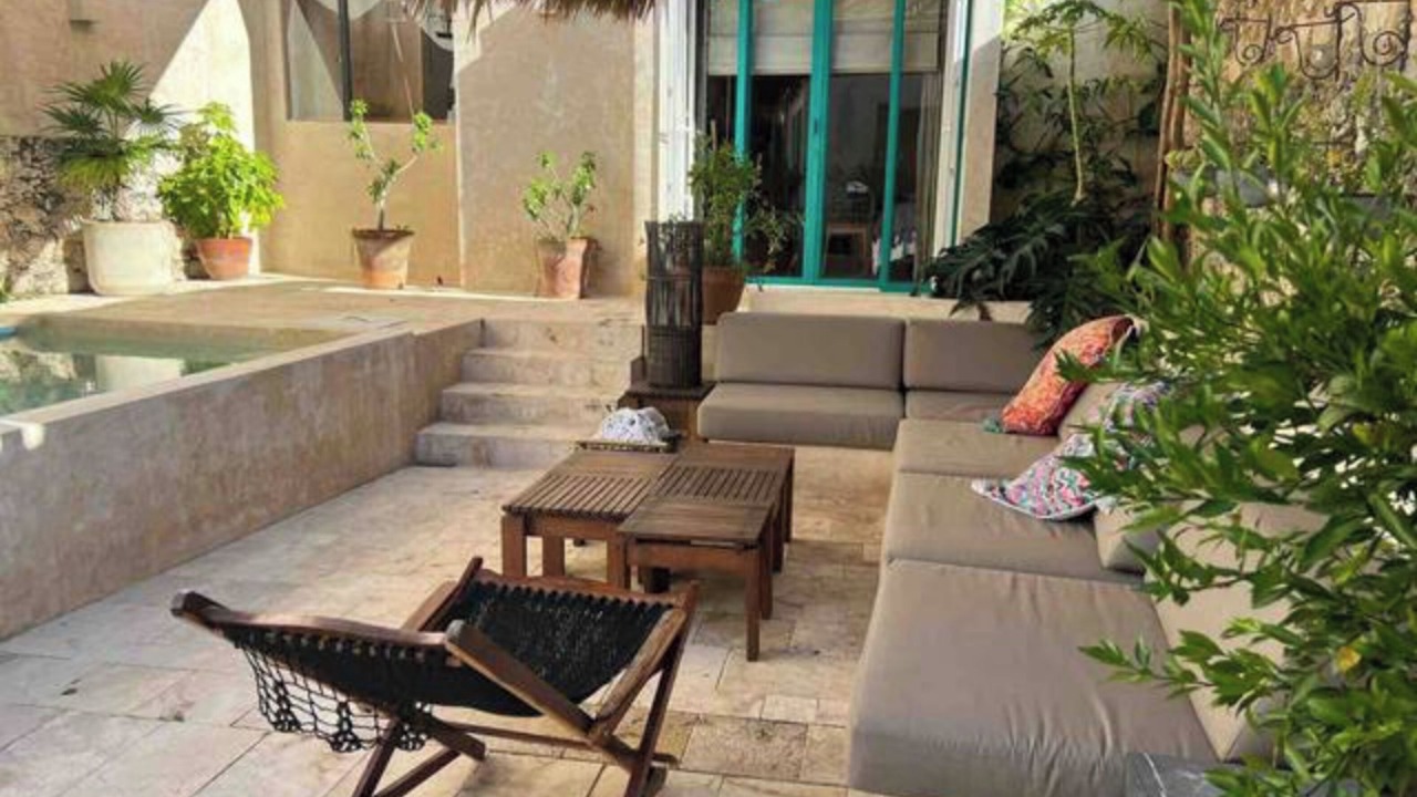 Photo of Patio Balcony in Barrio de Santiago
