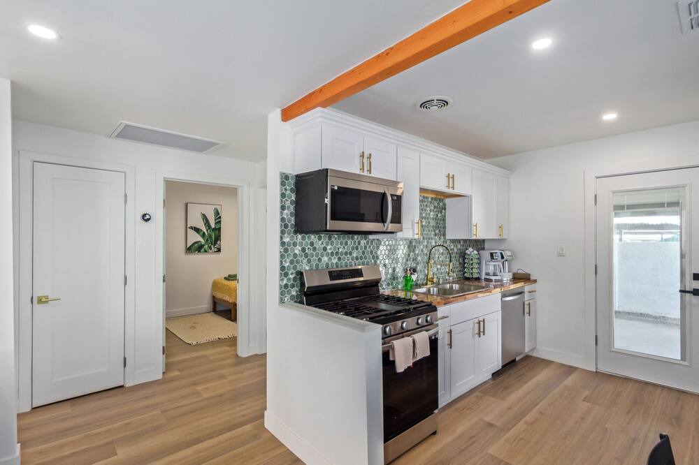 Photo of Kitchen in Camelback East
