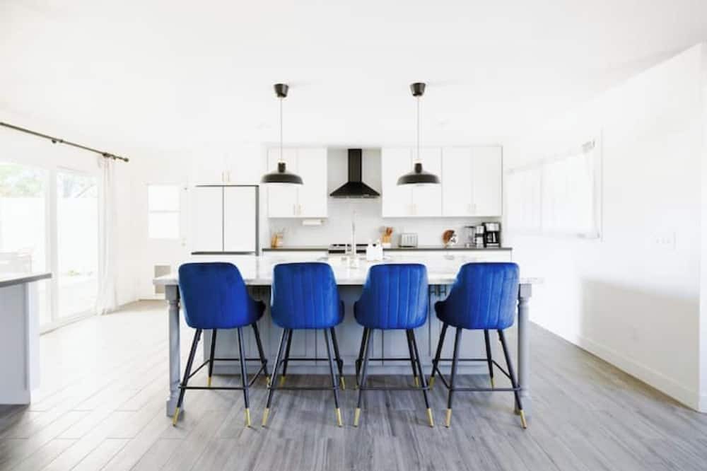 Photo of Kitchen in Pointe Scottsdale