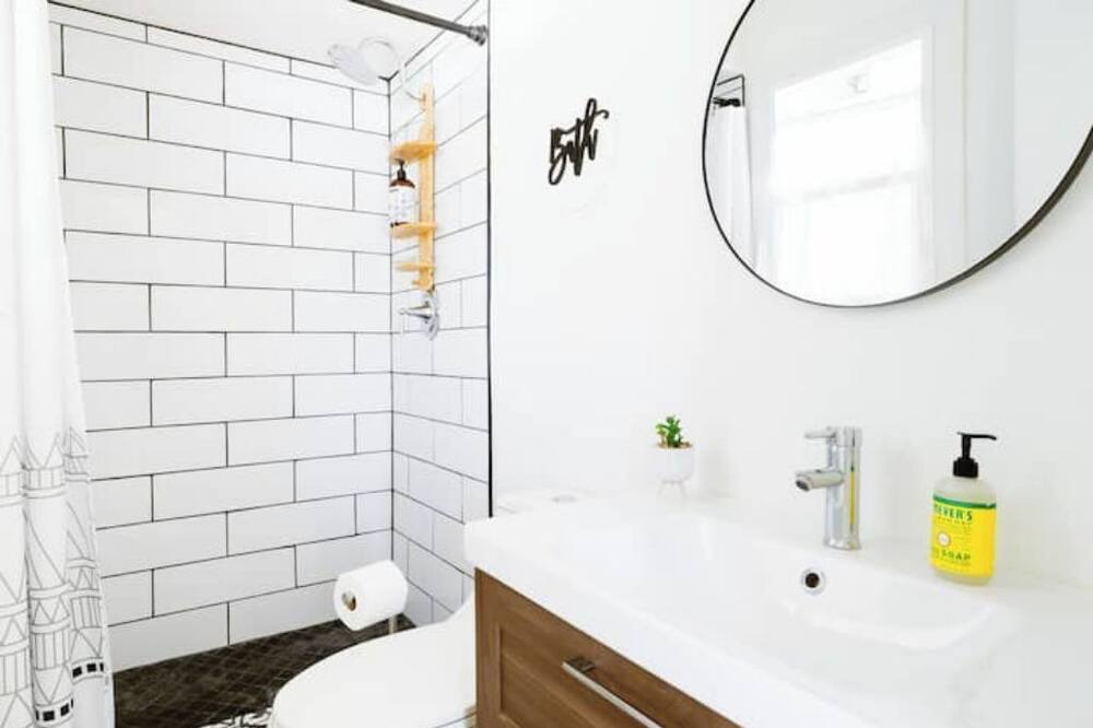 Photo of Bathroom in Pointe Scottsdale