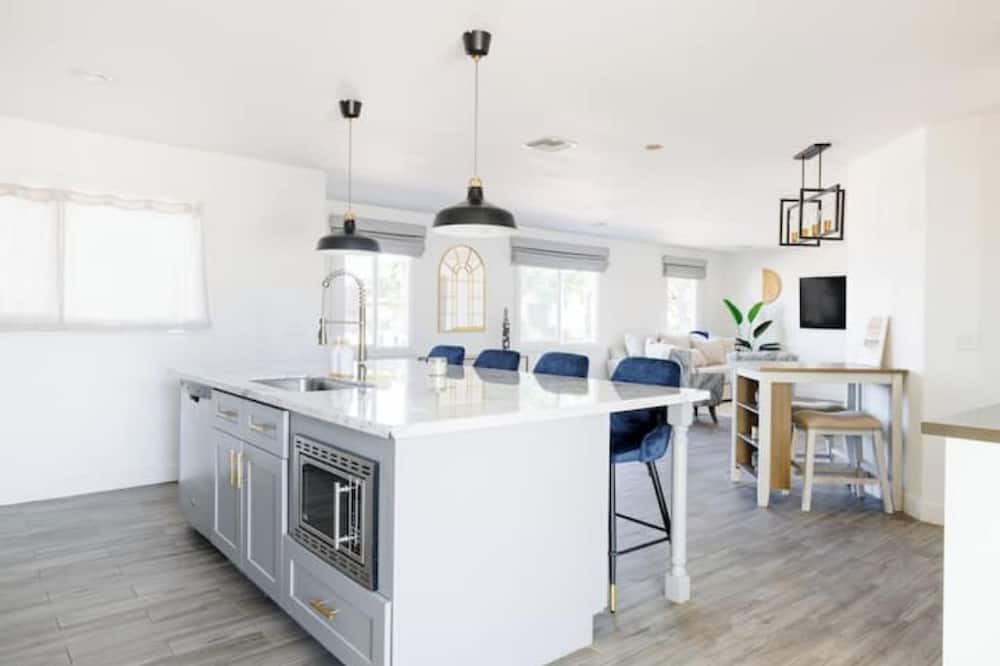 Photo of Kitchen in Pointe Scottsdale