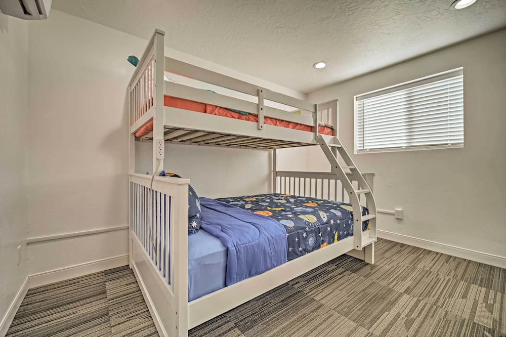 Photo of Bedroom in Page