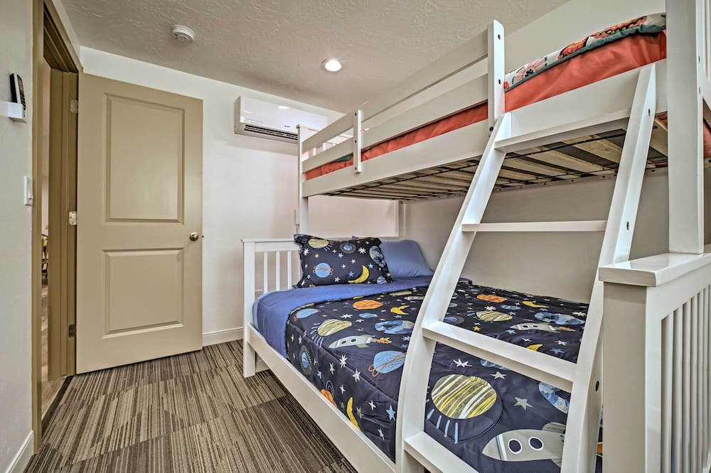 Photo of Bedroom in Page