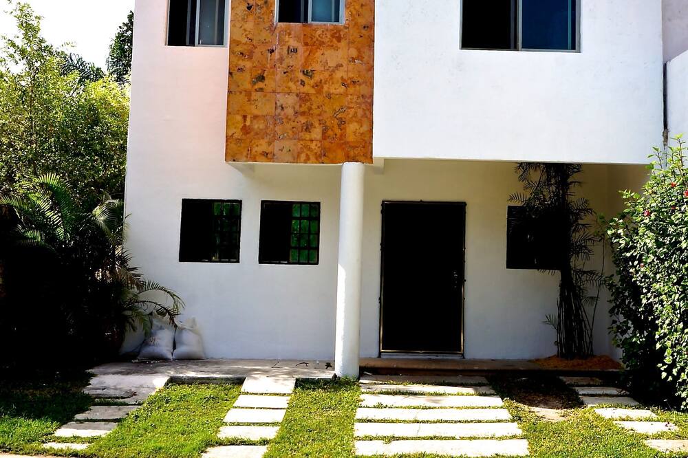 Photo of Outdoor in Puerto Juarez