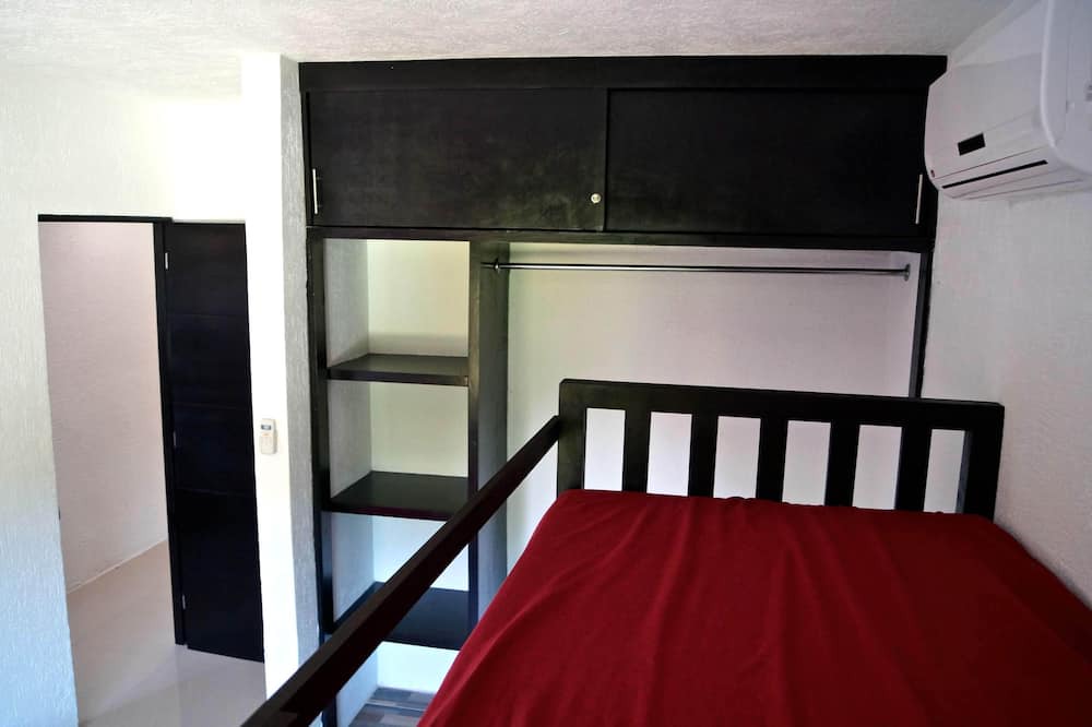 Photo of Bedroom in Puerto Juarez