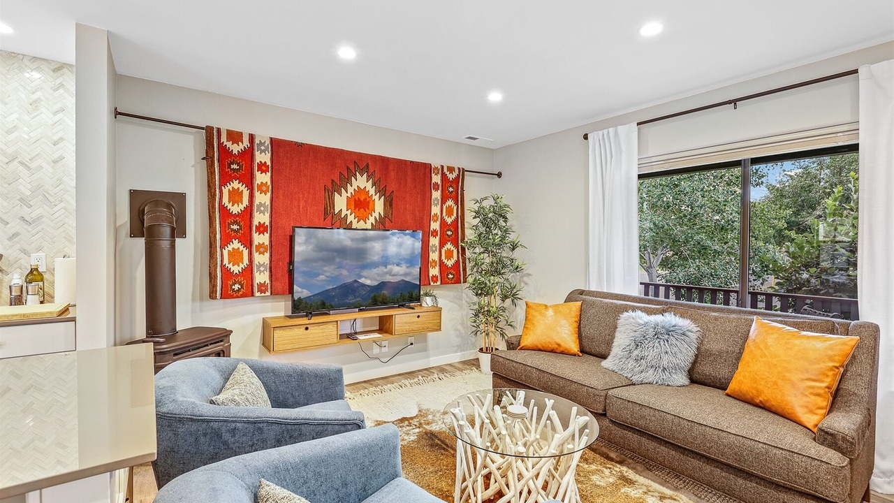 Photo of Livingroom in Southside