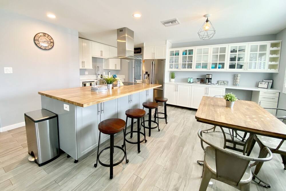 Photo of Others in Pointe Scottsdale
