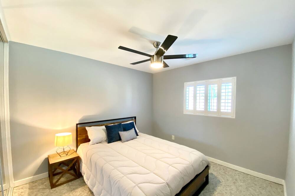 Photo of Bedroom in Pointe Scottsdale