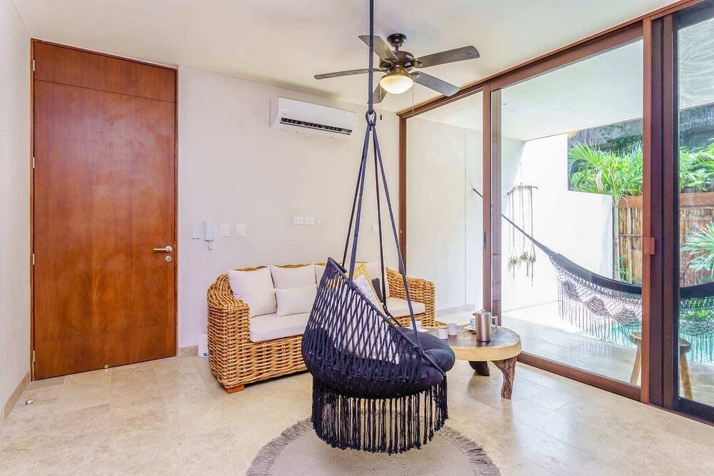 Photo of Outdoor in Zama