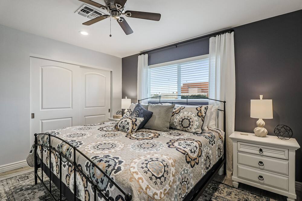 Photo of Bedroom in Park Scottsdale One