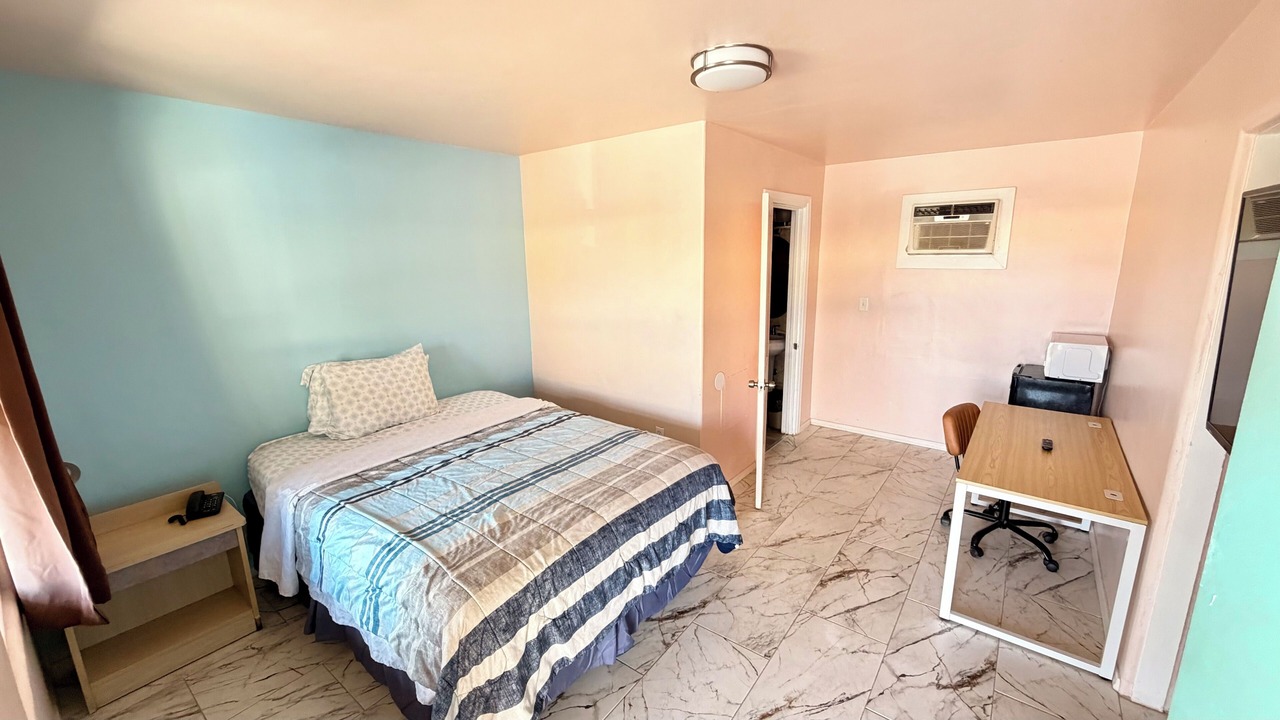 Photo of Kitchen in Globe