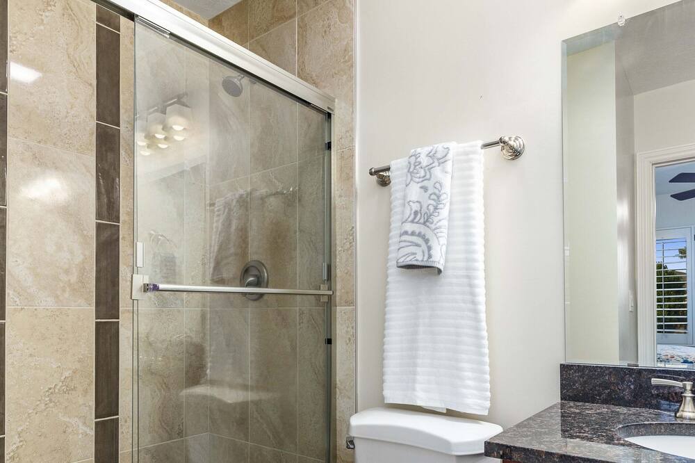 Photo of Bathroom in Village Grove