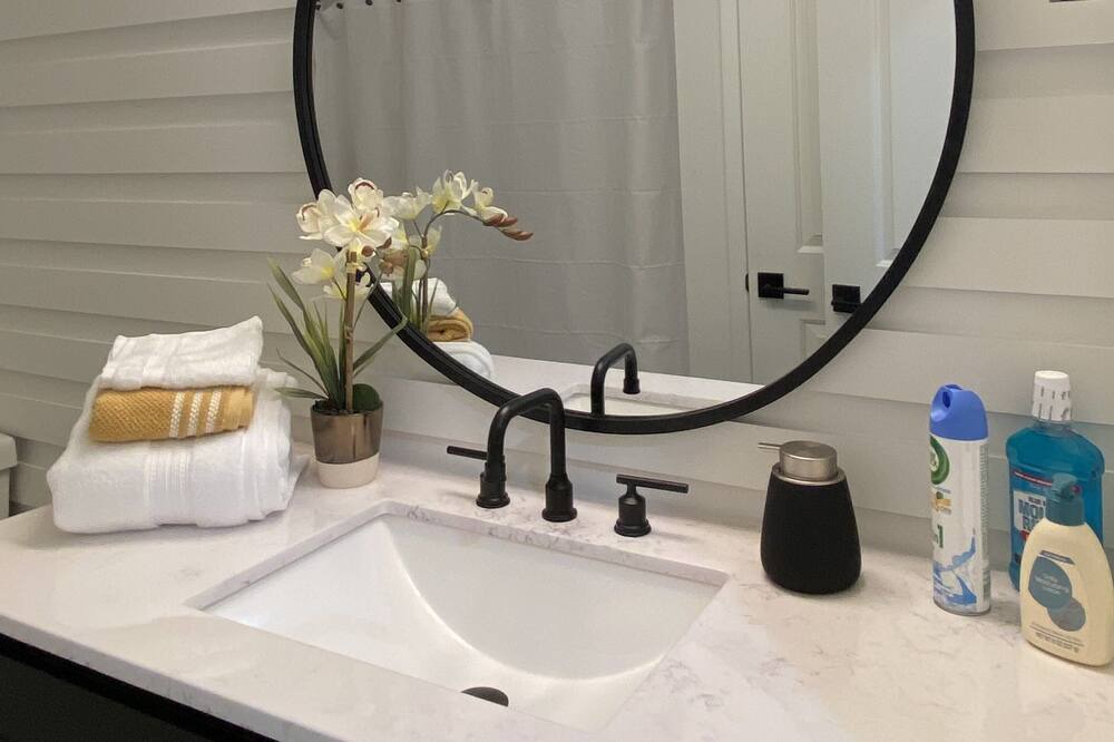 Photo of Bathroom in Park Scottsdale One