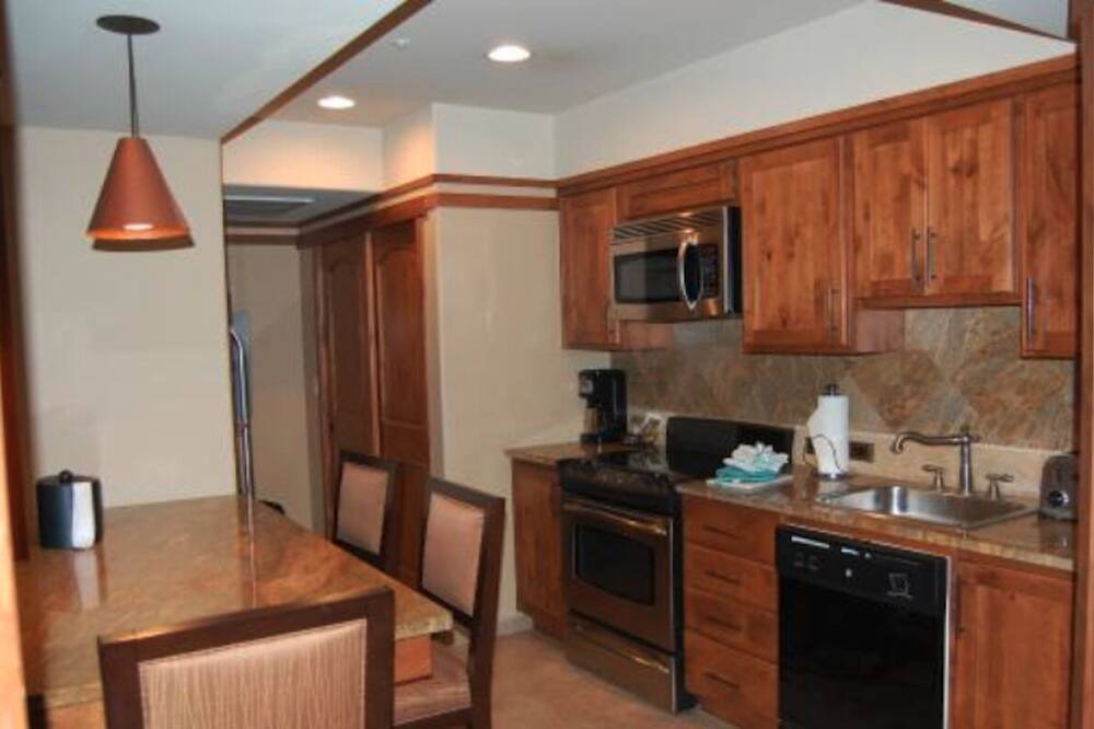 Photo of Kitchen in West Sedona