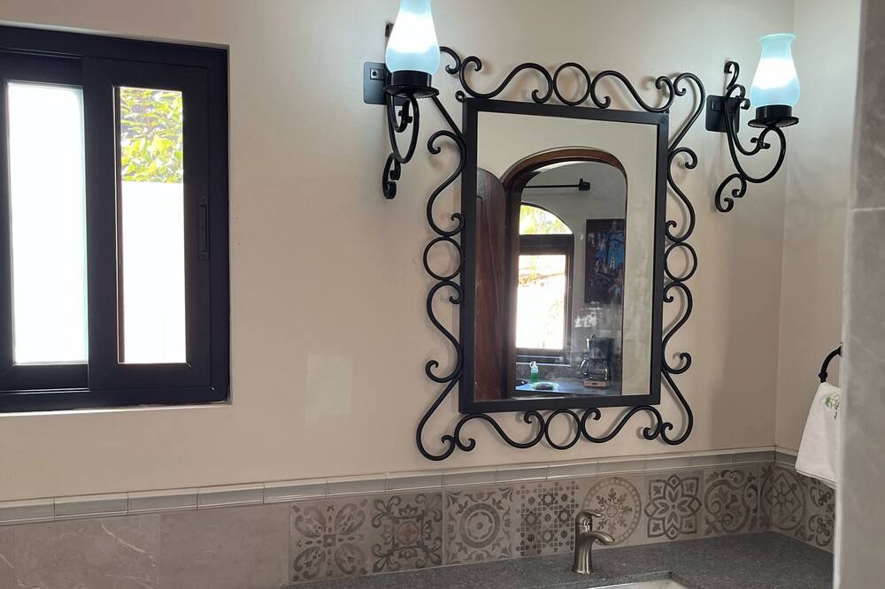 Photo of Bathroom in Los Ayala