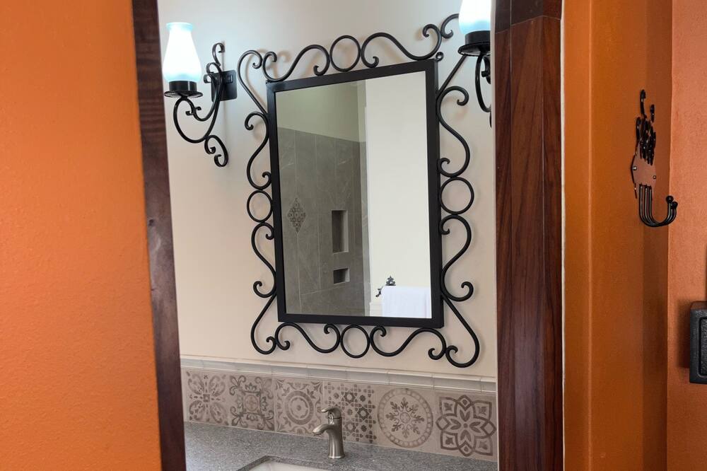 Photo of Bathroom in Los Ayala