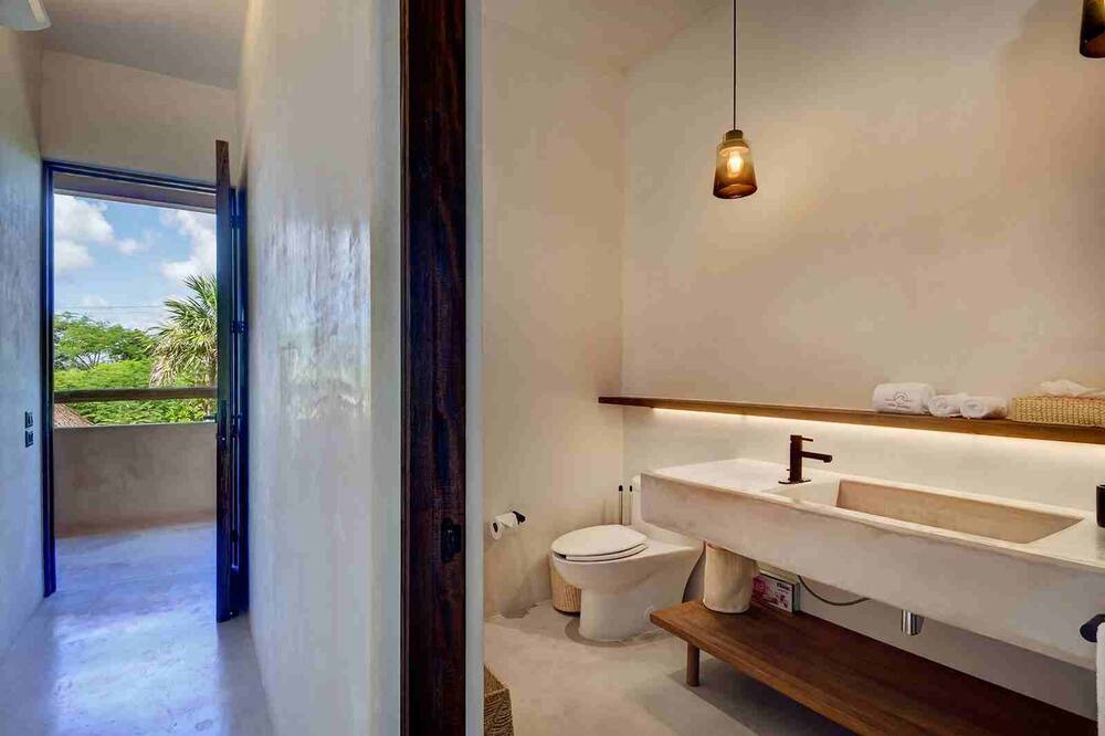 Photo of Bathroom in Ek Balam Village