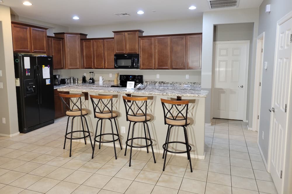 Photo of Kitchen in Surprise Farms