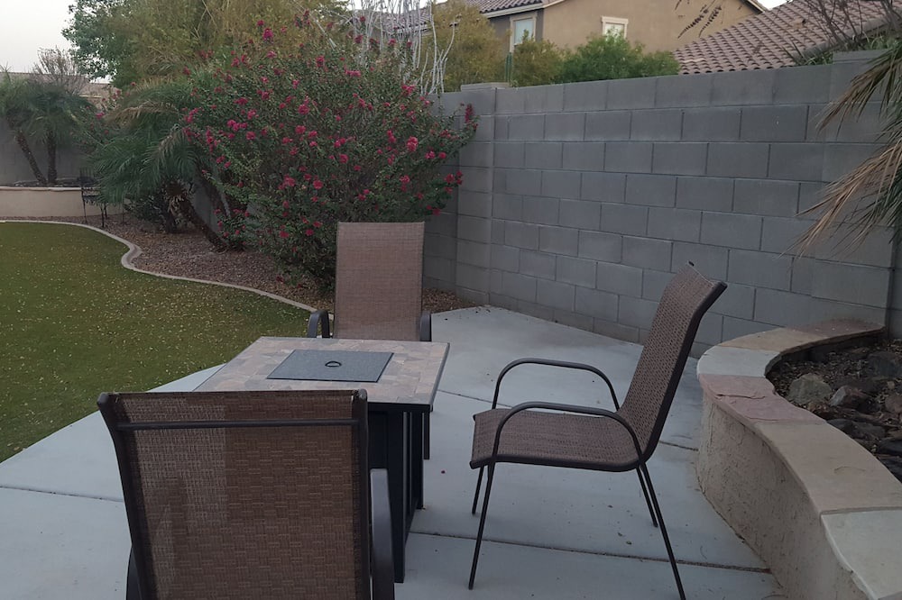Photo of Patio Balcony in Surprise Farms