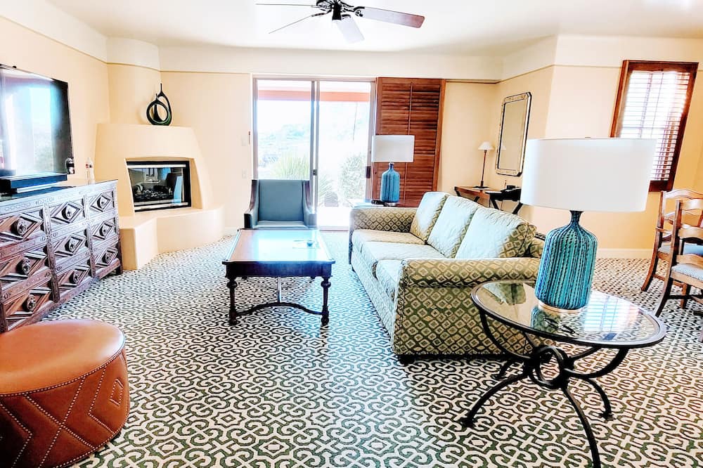 Photo of Livingroom in Troon North