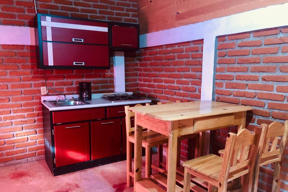 Photo of Kitchen in Creel