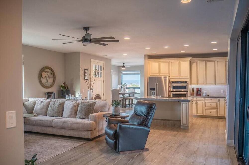 Photo of Livingroom in Cottonwood-Verde Village