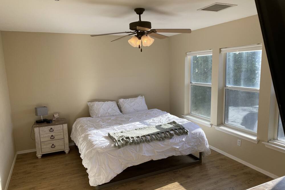 Photo of Bedroom in Clarkdale