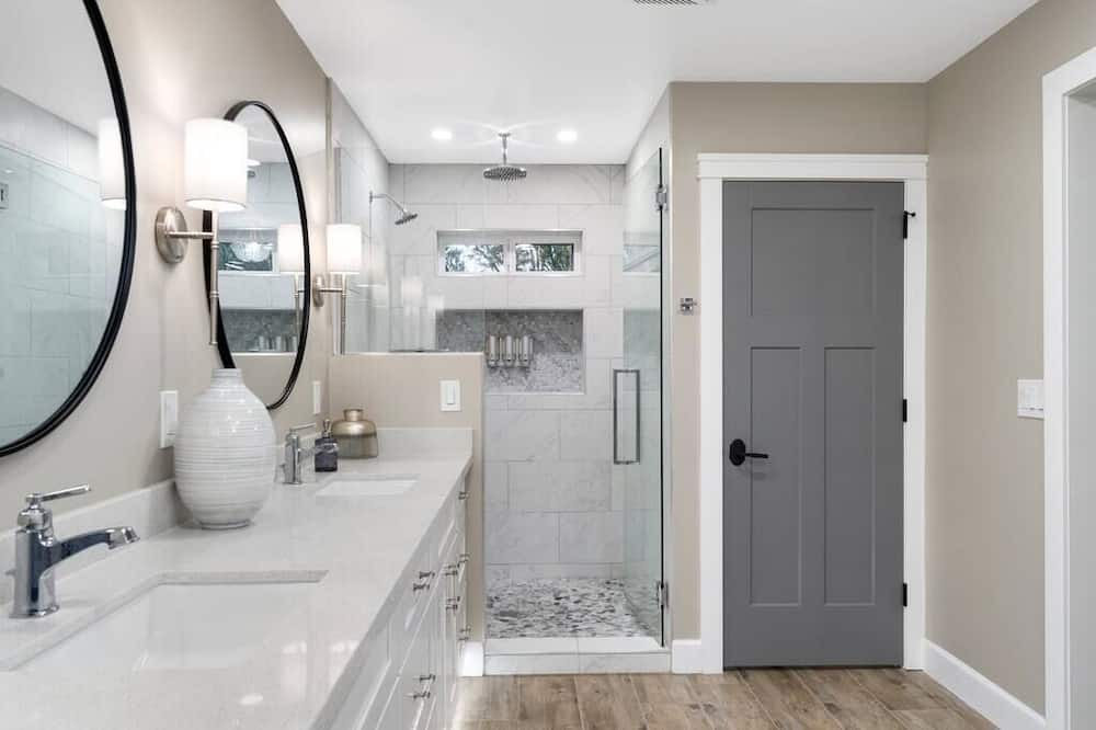 Photo of Others in Glendale