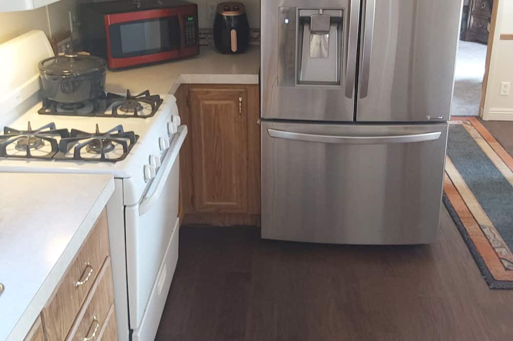 Photo of Kitchen in Springerville