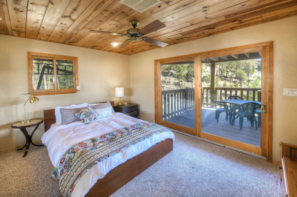 Photo of Bedroom in Summerhaven