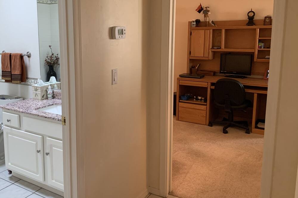 Photo of Bathroom in Country Club Estates