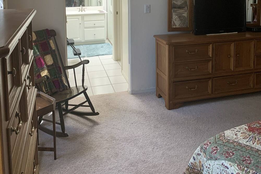 Photo of Others in Country Club Estates