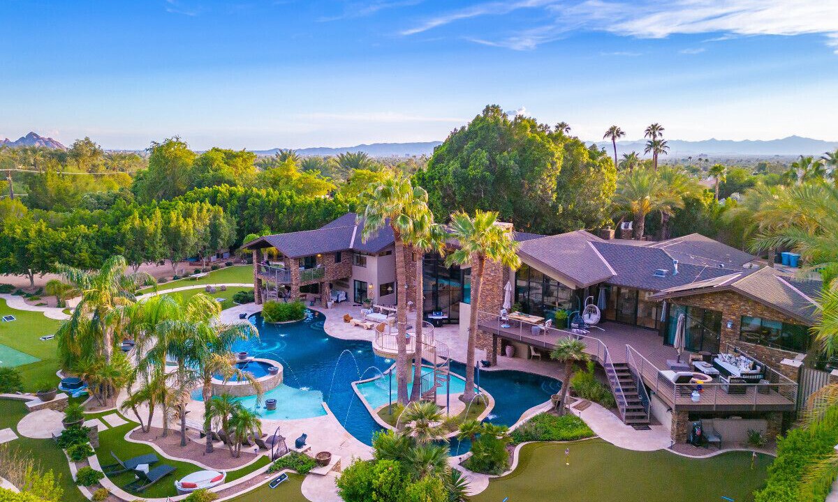 Photo of Outdoor in Camelback East