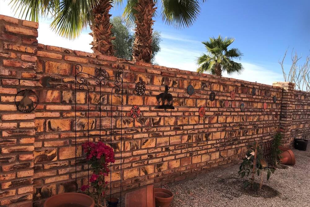 Photo of Outdoor in Foothills