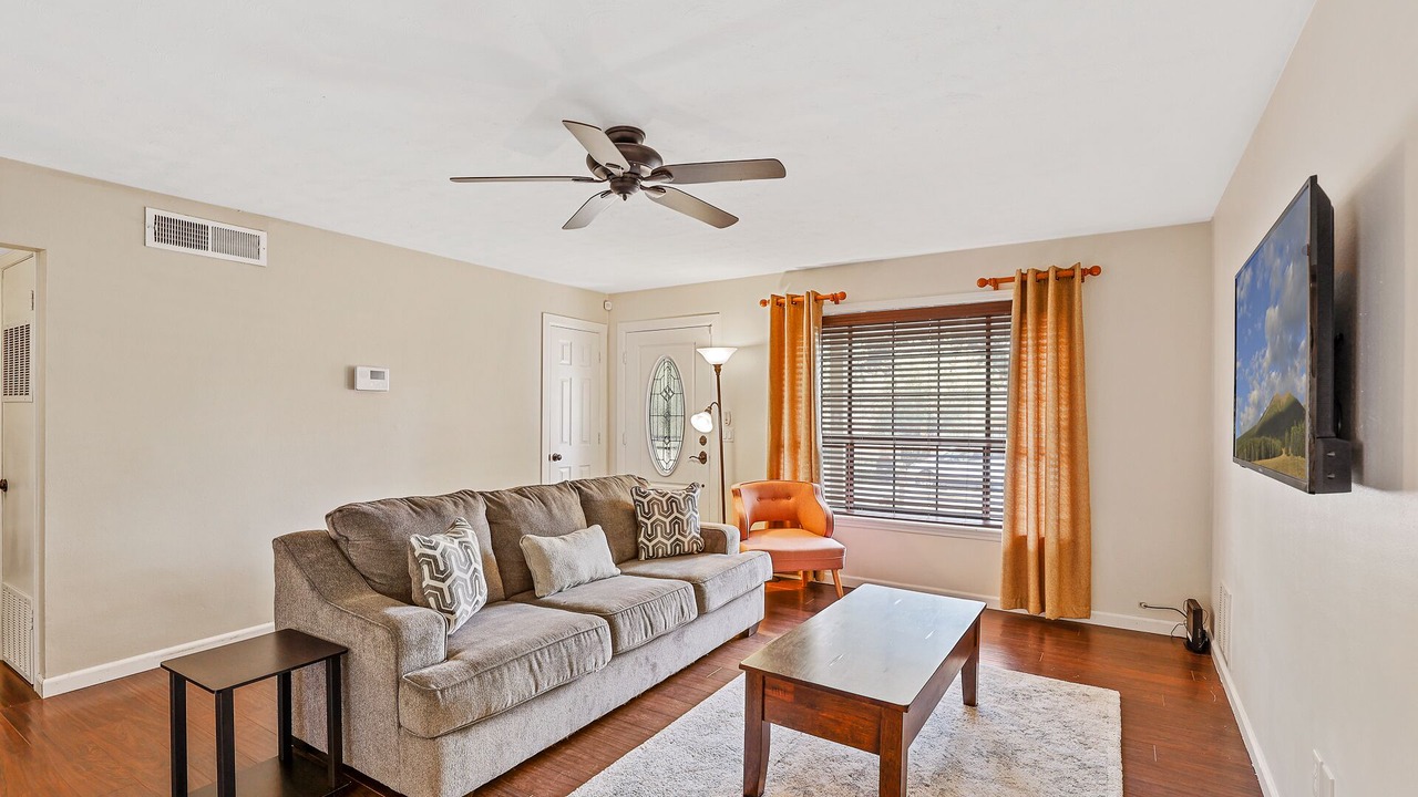 Photo of Livingroom in Flagstaff