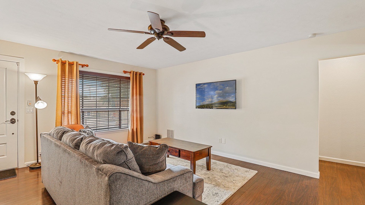 Photo of Livingroom in Flagstaff