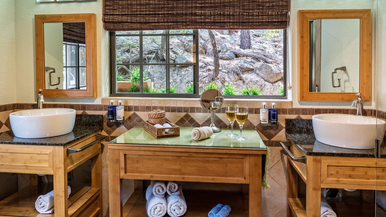 Photo of Bathroom in Williams