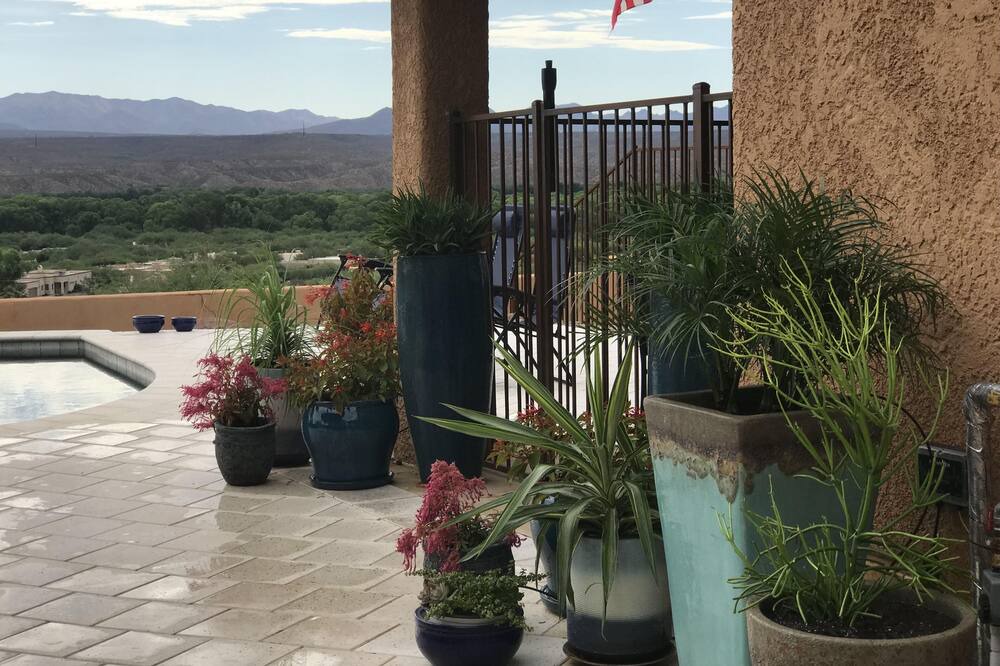 Photo of Patio Balcony in Tumacacori