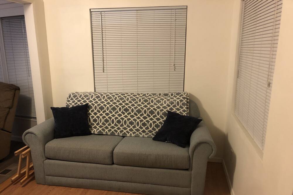 Photo of Livingroom in Tucson