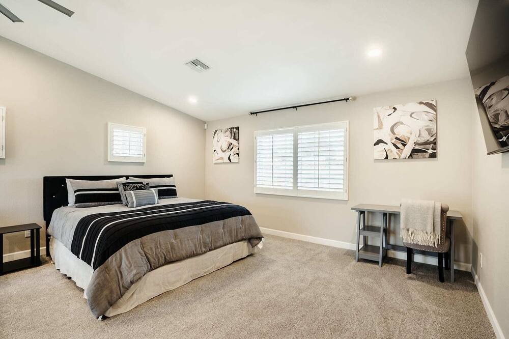 Photo of Bedroom in Arcadia Lite