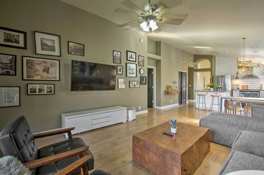 Photo of Bedroom in Arrowhead Lakes