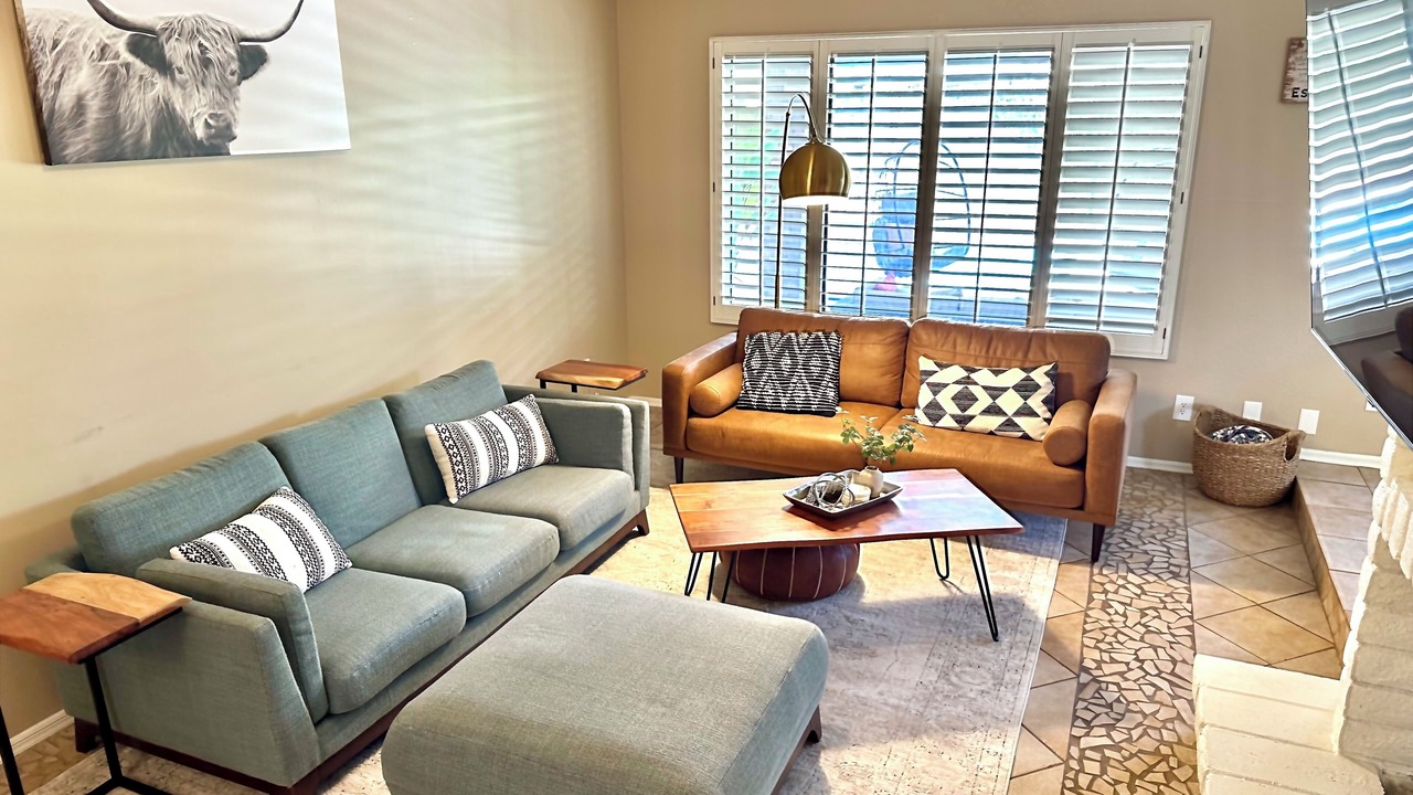 Photo of Livingroom in Arrowhead Ranch